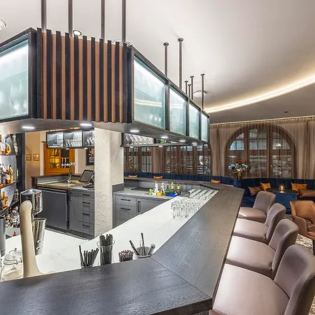 Central Sporthotel Davos Hotell