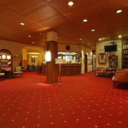Central Sporthotel Davos Hotell 4*