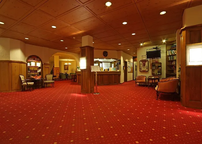 Central Sporthotel Davos Готель 4*