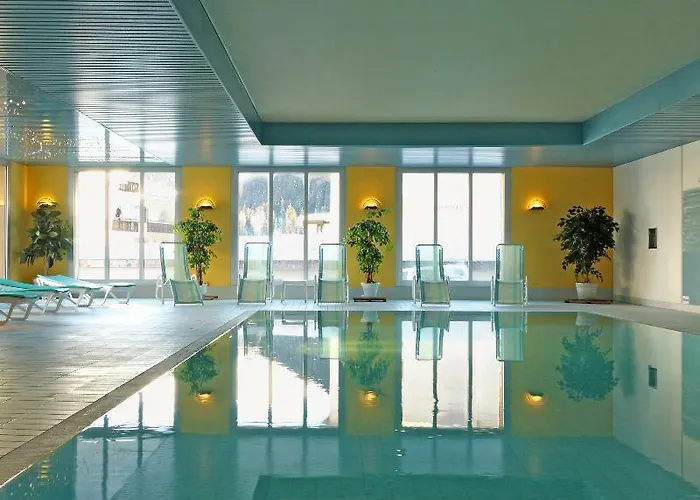 Готель Central Sporthotel Davos 4*